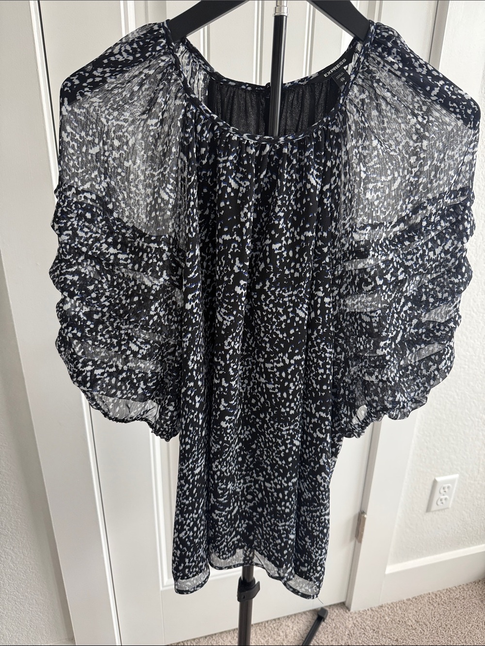 Express Black and White Sheer Puff Sleeve Blouse
